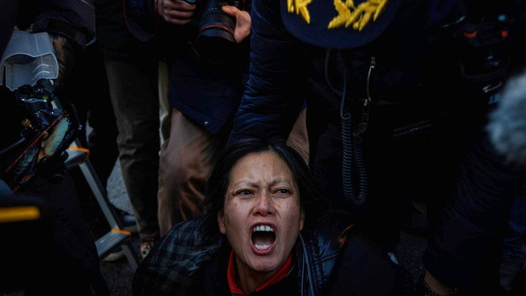 Südkorea: Neue Proteste nach gescheiterter Verhaftung von Präsident Yoon – die Bilder