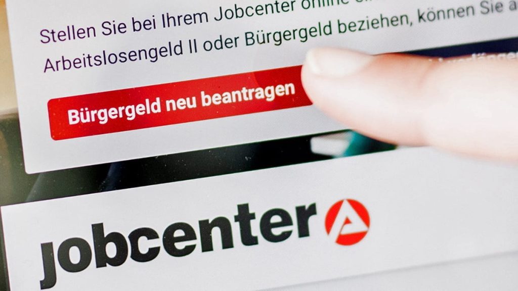 Bürgergeld: Arbeitsverweigerer werden immer seltener bestraft! | Politik