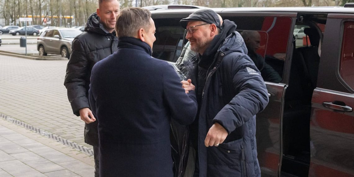 Union Berlin: Erstes Foto vom neuen Trainer Steffen Baumgart | Sport