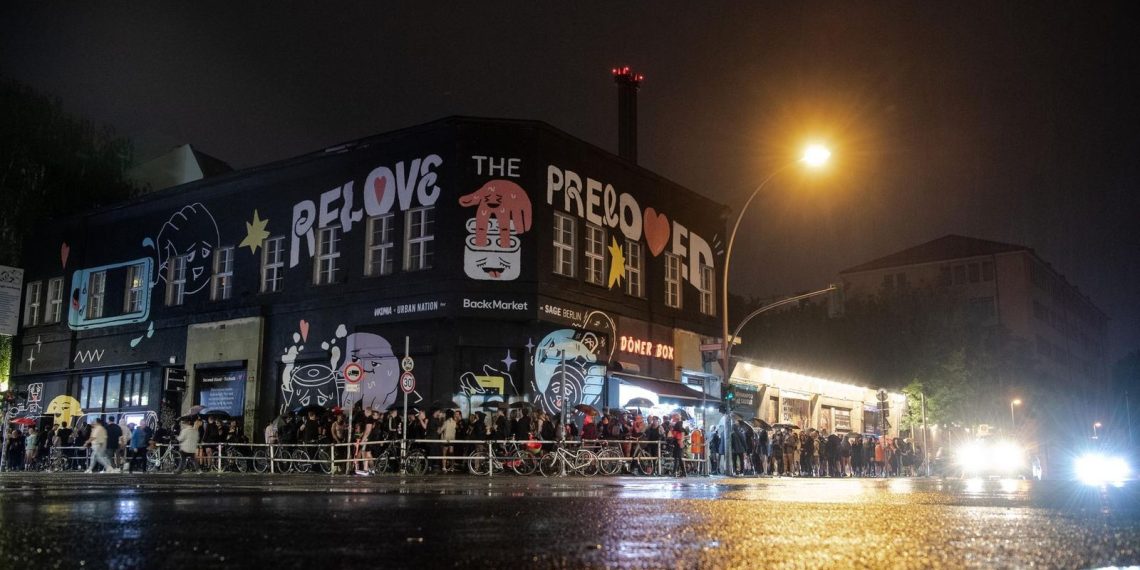 KitKat Club in Berlin: Mein erstes Mal – im Keller angekommen, wird es plötzlich wild – Berliner Morgenpost