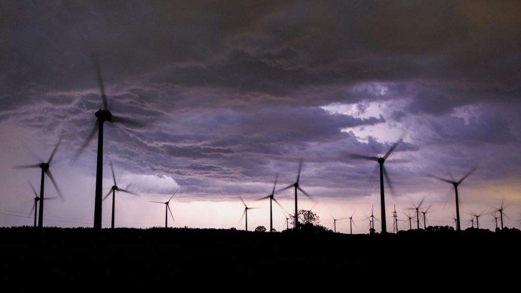 Stürmisches Wetter an Neujahr: Deutschland deckt Strombedarf zu 125 Prozent aus erneuerbaren Energien