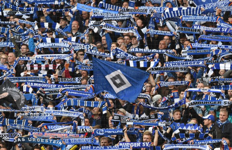 Verstärkung für die Offensive: Schalke Zeichen Stürmer