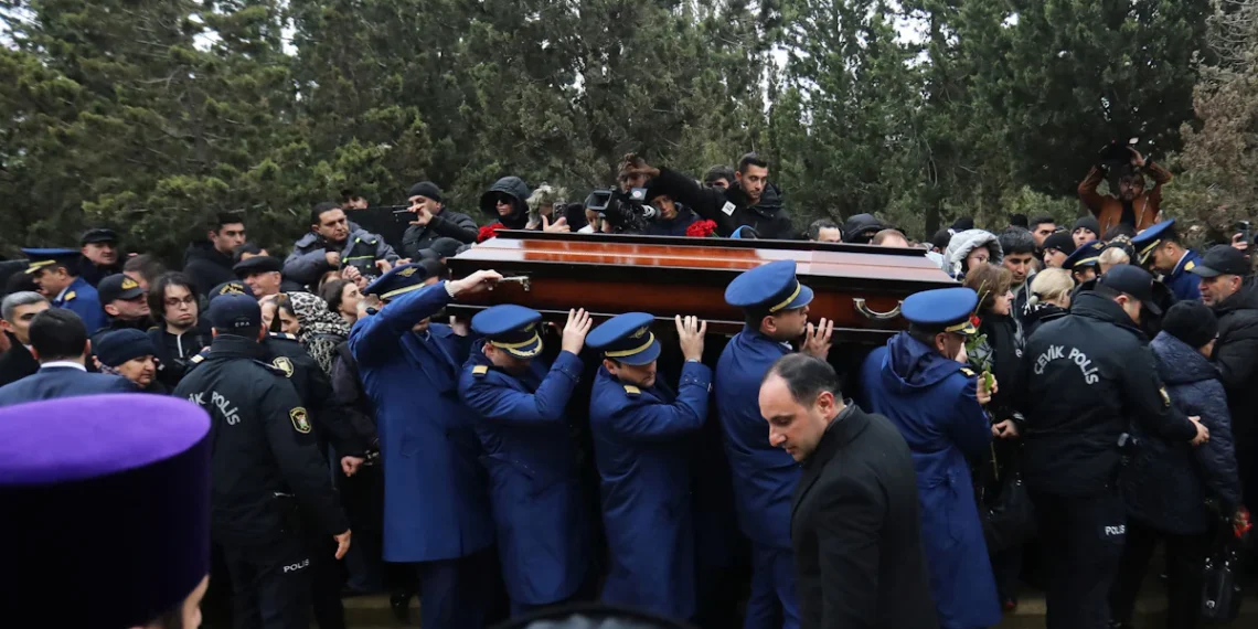 Aserbaidschan: Wut auf Russland wegen Flugzeugabsturz – Politik