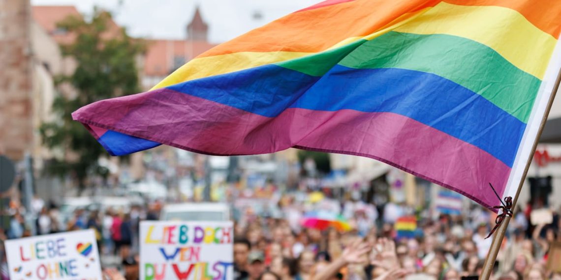 Frau, Mann, divers: Jeden Tag wechselten 100 Deutsche ihr Geschlecht | Politik