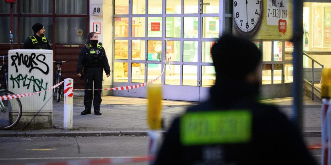 Berlin-Charlottenburg: Nach Messerattacke – Verdächtiger kommt in Psychiatrie