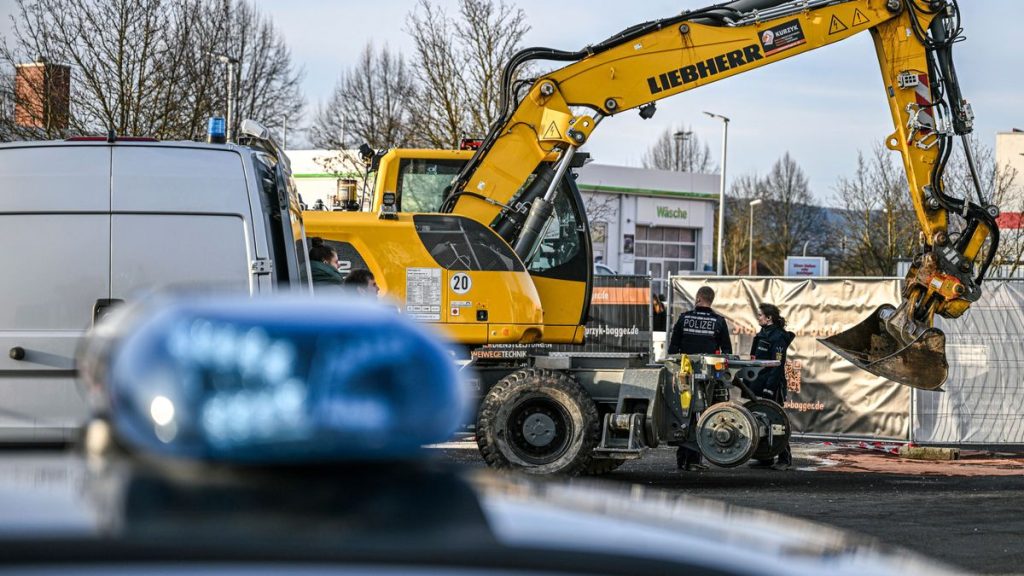 Grünsfeld: Baggerfahrer randalierte offenbar wegen Geld