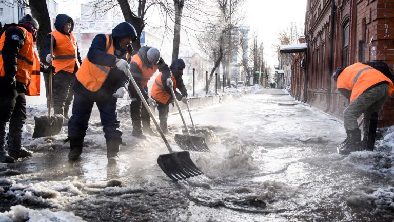 In Novosibirsk, Russland, explodierende Heizrohre – bei minus 27 Grad