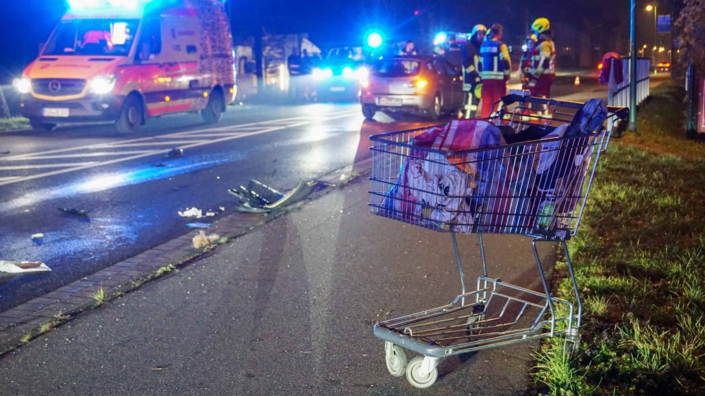 Unfall in Bitterfeld-Wolfen: Frau stirbt nach dem Auto-Kollision