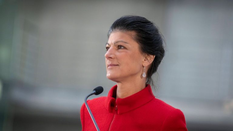 Sahra Wagenknecht weigert sich, über die Existenz der Ukraine zu sprechen