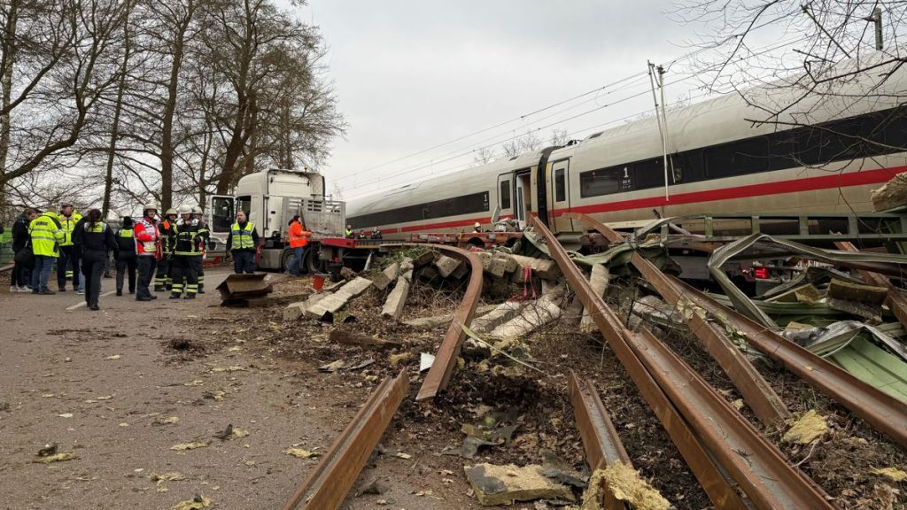 Hamburg: Eis kollidiert mit einem Traktor -Takt – zwölf verletzt