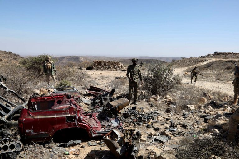 Getötet ist Chef in Somalia: Trump fliegt die ersten Luftangriffe auf Somalia