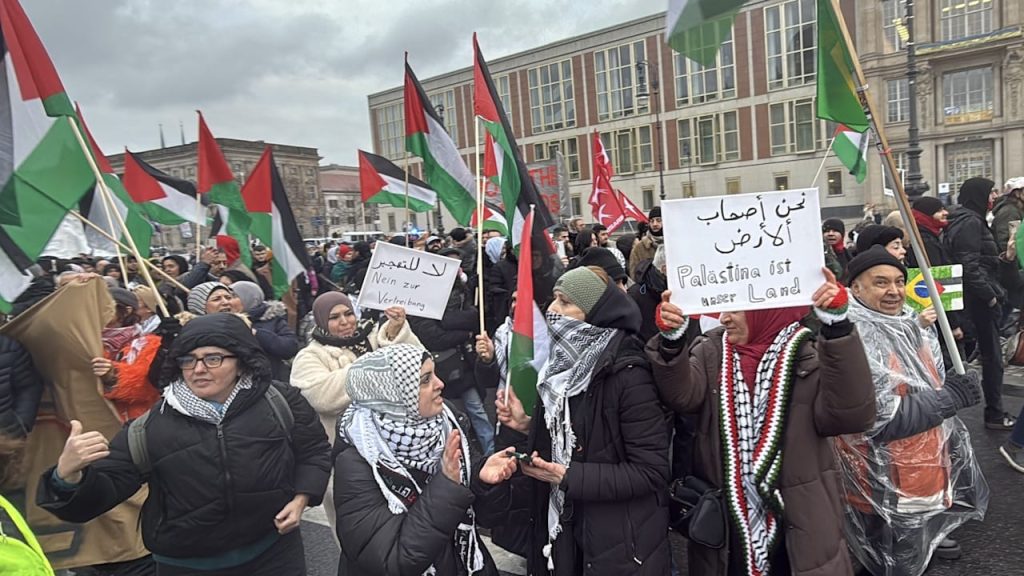 Hass Märsche: Rufen Sie zum jüdischen Mord an: Berlin prüft Demo -Verbote | Regional