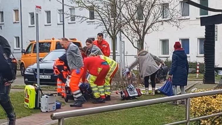 Messerangriff in Rostock: Mrs. Nestersticken – Täter auf dem Verstf | Regional