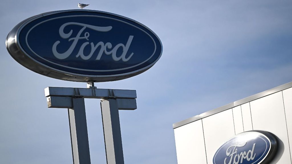 US -amerikanische Jobs gefährdet: Ford Boss warnt: Tarife werden die Autoindustrie Milliarden kosten