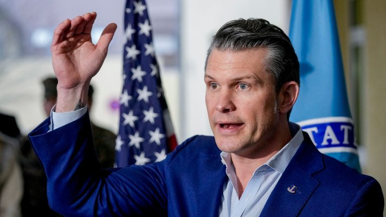 US -Minister besucht Verbündete: Pentagon -Chef Hegseth möchte mit Europäern „über einen einfachen Text sprechen“