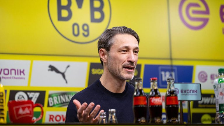 Der PK mit Niko Kovac in einem Ticker