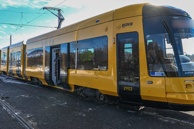 23-jähriger Das Handy ist gestohlen