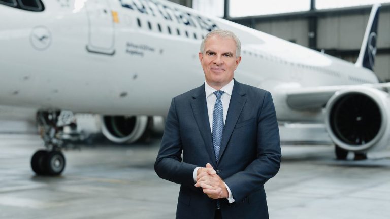 Gewinn pro Passagier zu niedrig: Lufthansa -Chef Spohr warnt: Fliegen wird nicht billiger sein