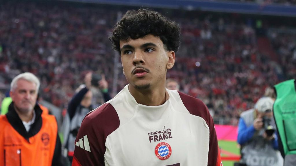 Clubs sind sich einig: Bayern Talent Aznou vor der Abreise