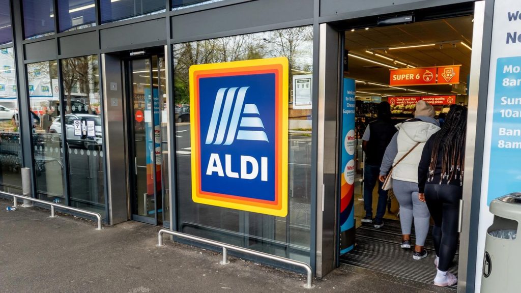 Aldi: „Eintrittsgebühr“ im Zweig verursacht Wirbel – Was bedeutet das?