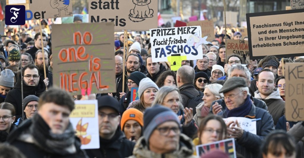 Friedrich Merz-Bundestag-Wahl 2025 Verwenden Sie die Feuerwanddemonstrationen