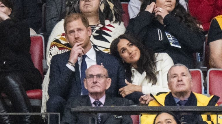 Prinz Harry und Herzogin Meghan öffnen die Invictus -Spiele in Liebe