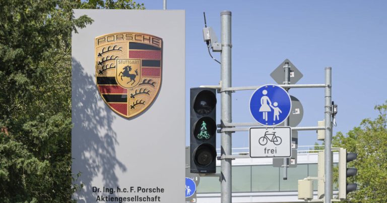 Porsche wahrscheinlich vor massiven Arbeitskürzungen in Baden-Württemberg