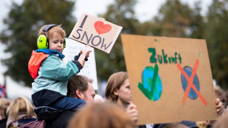 „Freitags für zukünftige“ fordert „Klimaaine“ in Hamburg | NDR.de – Nachrichten