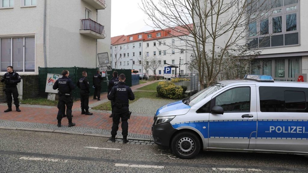 Frau in Rostock schwer verletzt: Täter auf der Flucht | NDR.de – Nachrichten