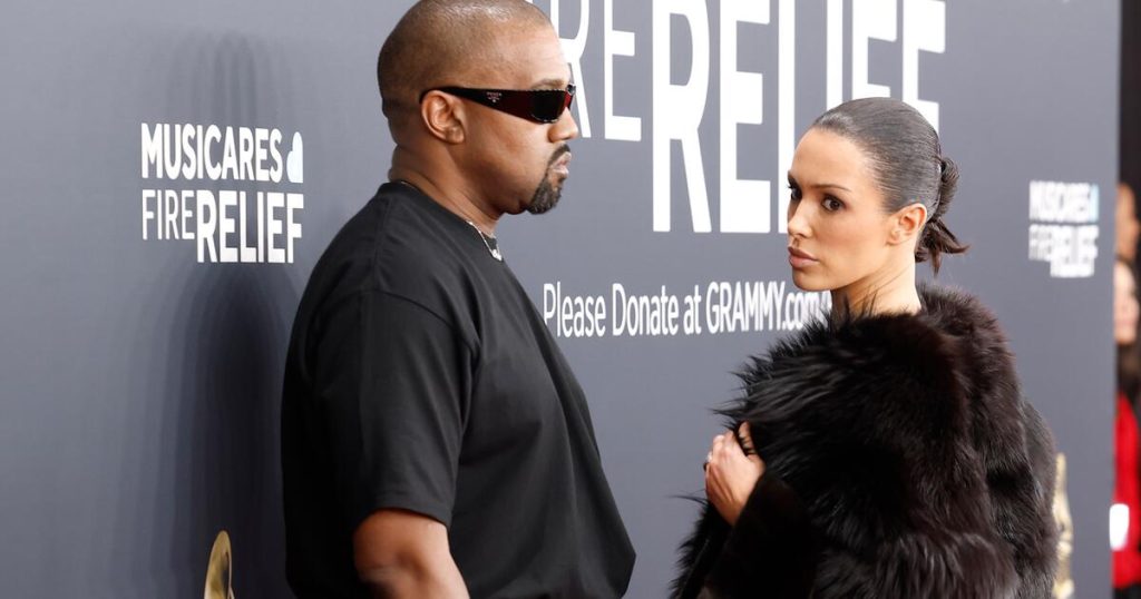 Nude -Kampagne bei den Grammys: Laut einem Lippenleser sagte Kanye West das zu seiner Frau