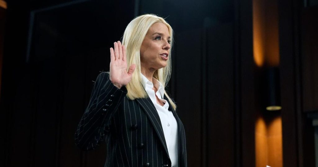 Der US -Senat bestätigt Pam Bondi als neuer Justizminister