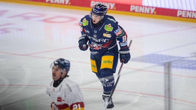 Eishockey in der Del: Eisbears Disassemble Düsseldorf und werden in die Playoffs eingehen