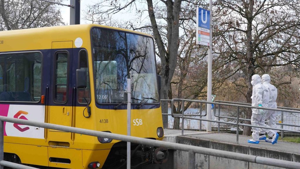 Stuttgart: tödlicher Schub von zwölf Jahren -montiert vor dem Zug unbeabsichtigt