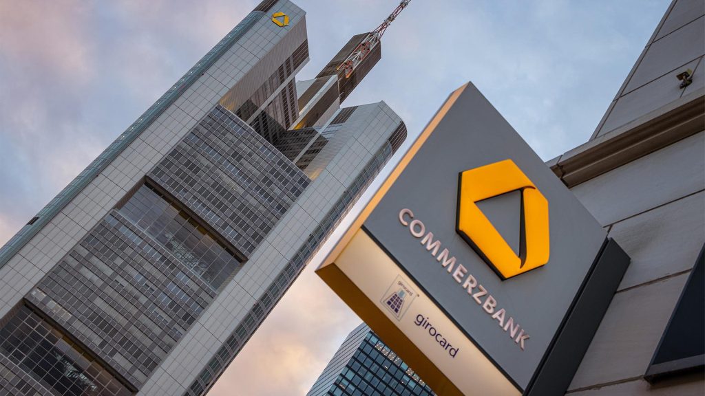 Hessen am Morgen: Commerzbank reduziert 3.900 Jobs – insbesondere in Frankfurt – Hessenschau.de