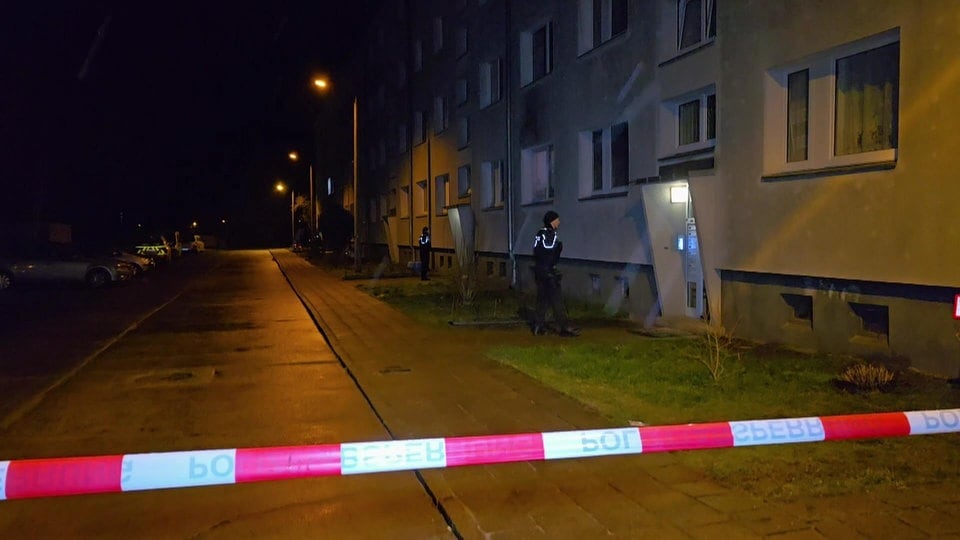 Genthin: Junge Frau tot, Verhaftung Haftbefehl gegen mutmaßliche Täter – MDR