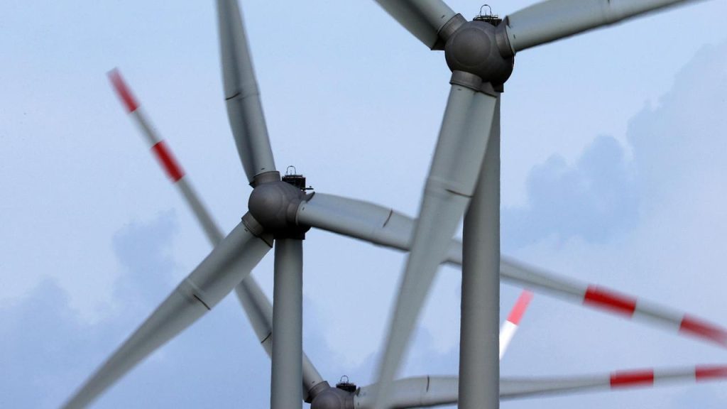 Falsche Informationen zur weit verbreiteten Windkraft