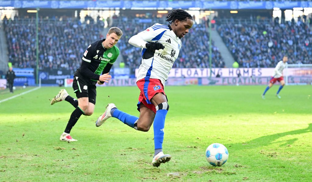 Nach einem Übertragungsdoppel: Das HSV benötigt dringend Zugriff