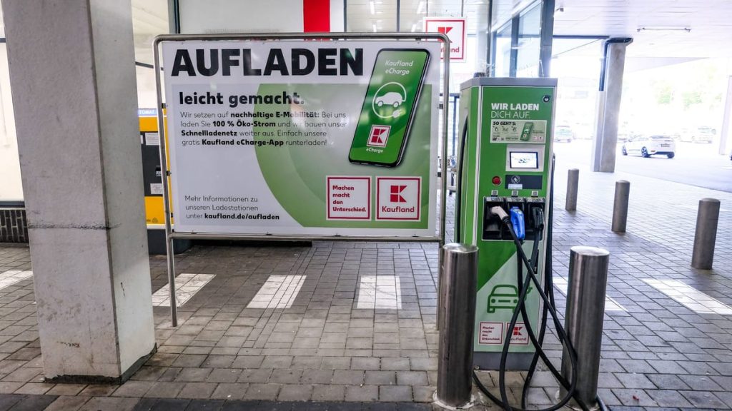 E-Car-Shop in Lidl und Kaufland wird billiger