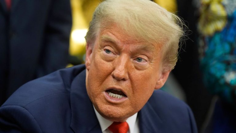Mit weiteren Urananreicherung: Trump denkt über neue Angriffe auf den Iran nach