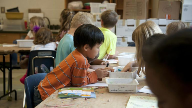 USA: Das Oberste US -Gericht beurteilt LGBTQ -Themen in Schulen kritisch