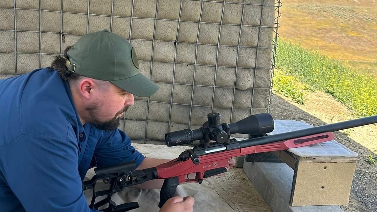 Zivilisten bereiten sich auf den Krieg mit Aserbaidschan vor