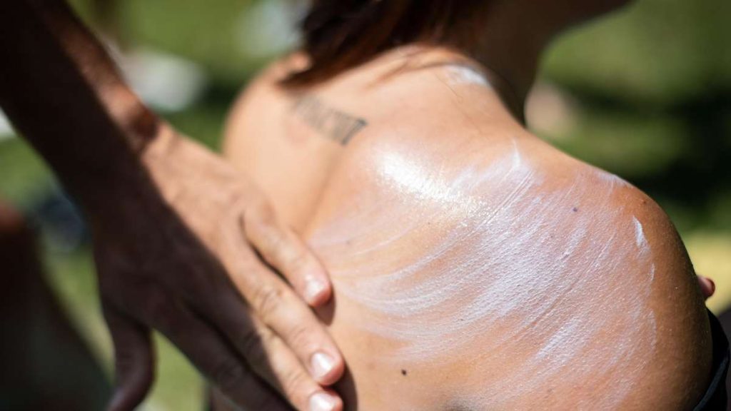 Sonnenschutz erhält im Test die höchste Klasse „sehr gut“ – das ist der Sonnenschutz des Jahres Sonnenschutz erhält im Test die höchste Klasse „sehr gut“ – das ist der Sonnenschutz des Jahres