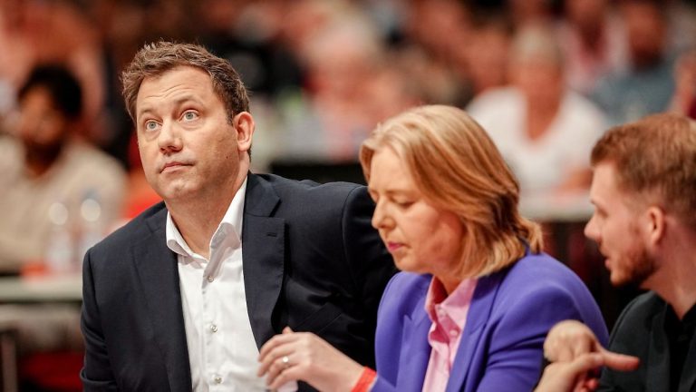 Neue Wahl der Parteiführung: SPD Party Conference bestraft Klingbeil, Bas erreicht 95 Prozent