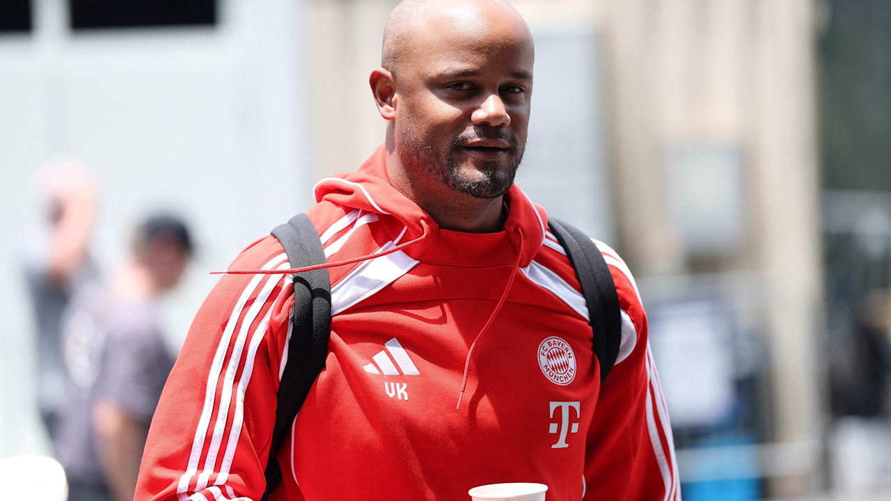 FC Bayern Stars stecken am Flughafen fest | Sport