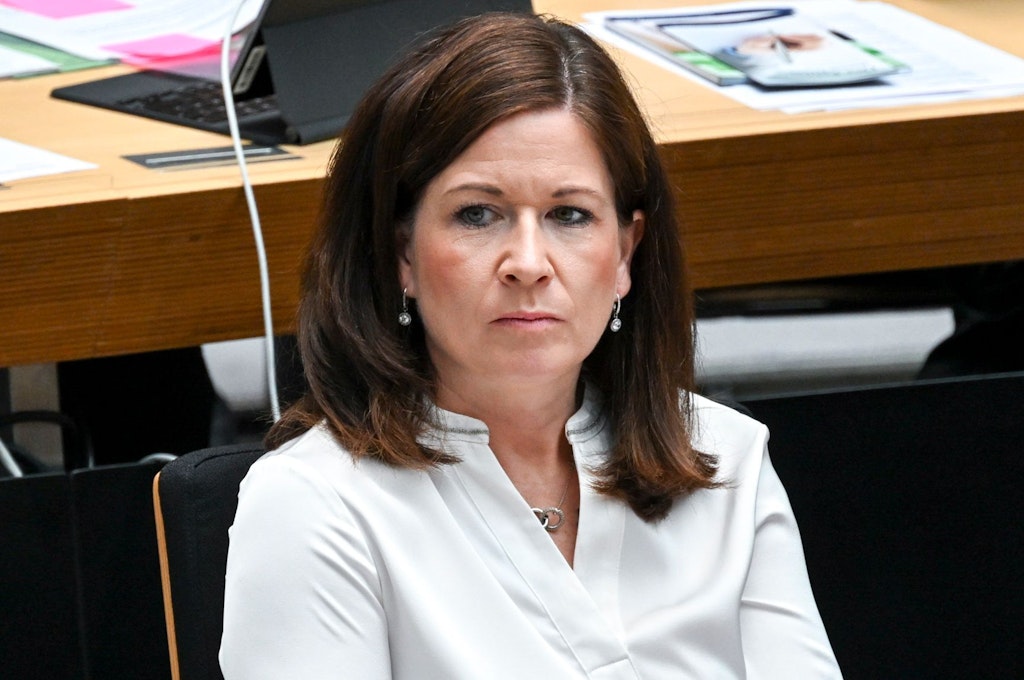 Jetzt wird es für Kai Wegners Partner eng Jetzt wird es für Kai Wegners Partner eng