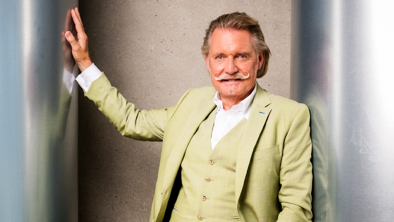 TV -Star Ingo Lenßen: Ein schlechter Unfall im Eishockey machte ihn zu einem Anwalt | Unterhaltung