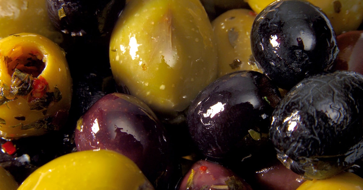 Olive -Rückruf bei Rewe und Edeka: Wenn Sie essen, kann sogar eine Blutvergiftung bedrohen