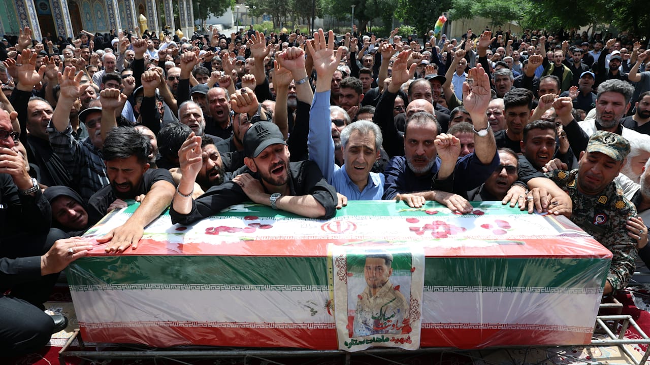 „Sie warten auf Trump weg.“ Experte warnt: Die Mullahs werden nicht aufgeben! | Politik