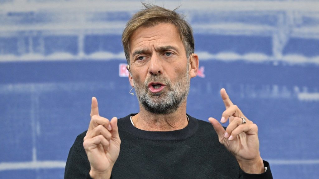 „Ich weiß, ich habe einmal gesagt, dass ich unterwegs war, als wir 100 Millionen Euro für einen Spieler bezahlen“: Jürgen Klopp erklärt seine Wende nach dem Wechsel von Wirtz zu Liverpool FC „Ich weiß, ich habe einmal gesagt, dass ich unterwegs war, als wir 100 Millionen Euro für einen Spieler bezahlen“: Jürgen Klopp erklärt seine Wende nach dem Wechsel von Wirtz zu Liverpool FC