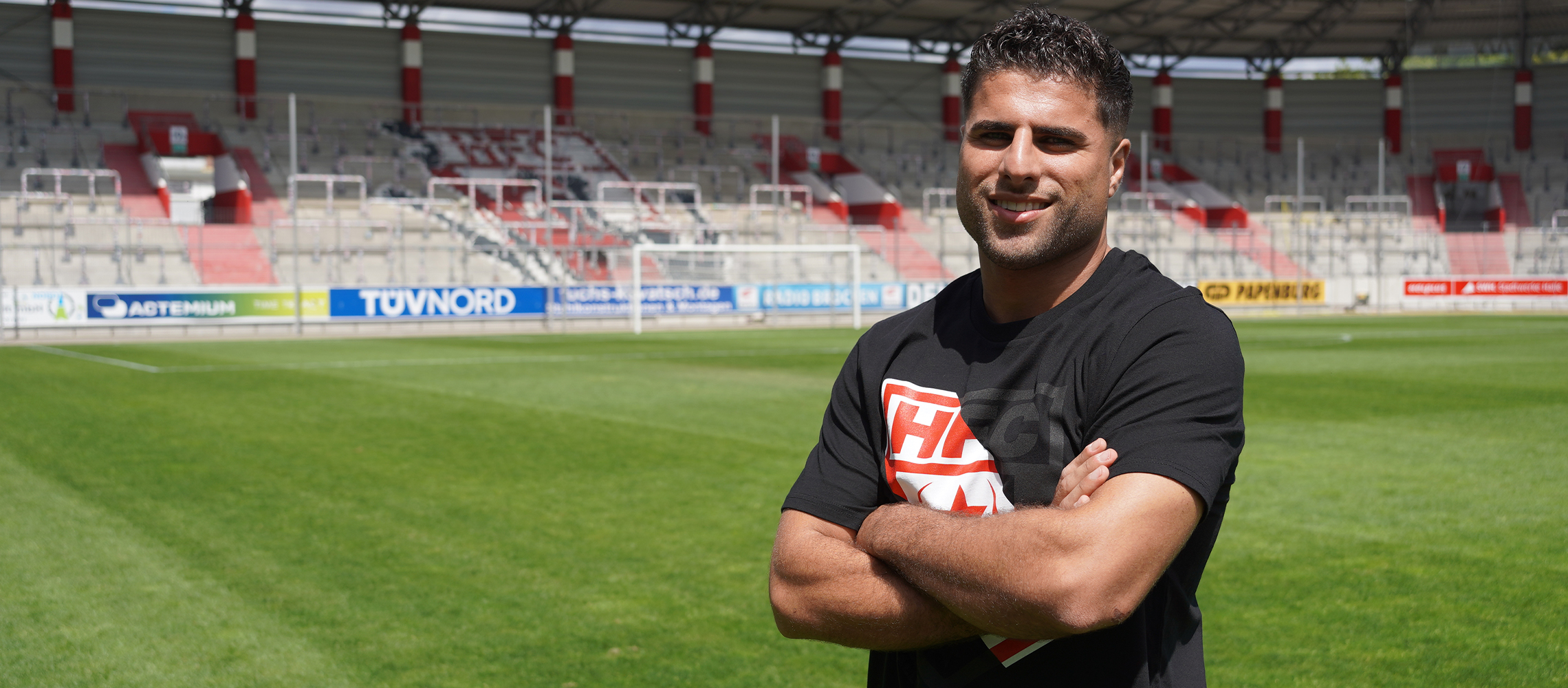 Neues Zentrum für die HFC: Nationalspieler Malek Fakhrro kommt aus Duisburg